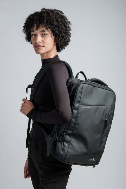 Voyager Expandable Backpack 26L / 38L with Built-in Rain Coat - Shopthatapp.ca