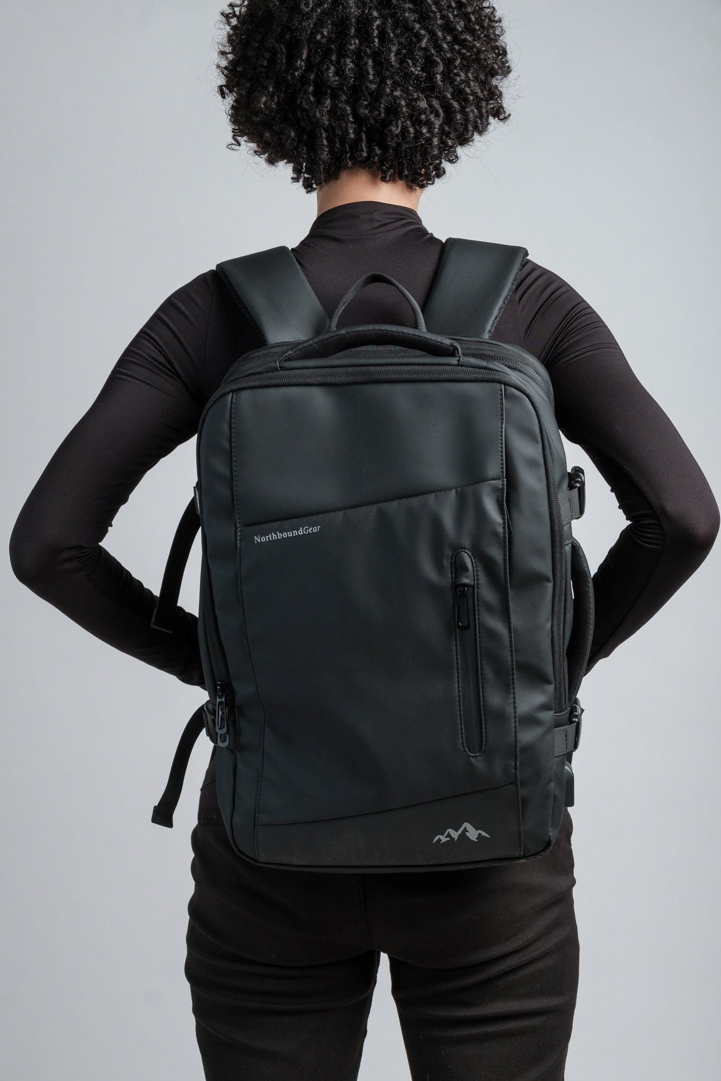Voyager Expandable Backpack 26L / 38L with Built-in Rain Coat - Shopthatapp.ca