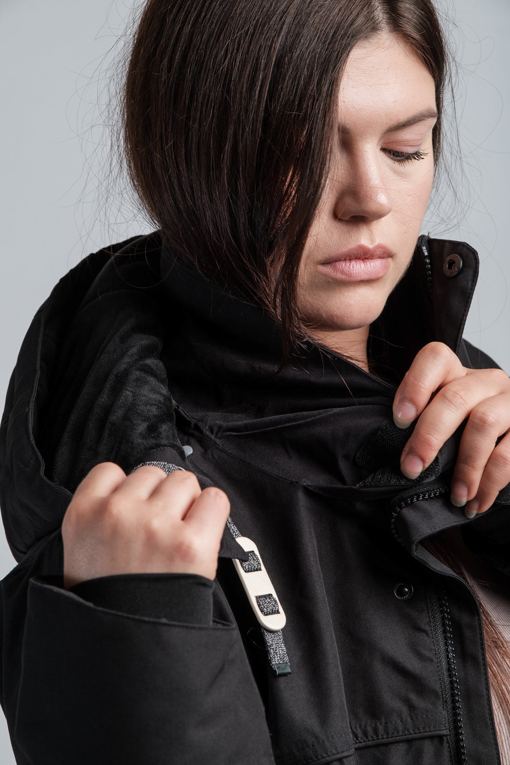 Women's Apex Waterproof Jacket - Premium Women's Waterproof Jacket for All Weather - Shopthatapp.ca