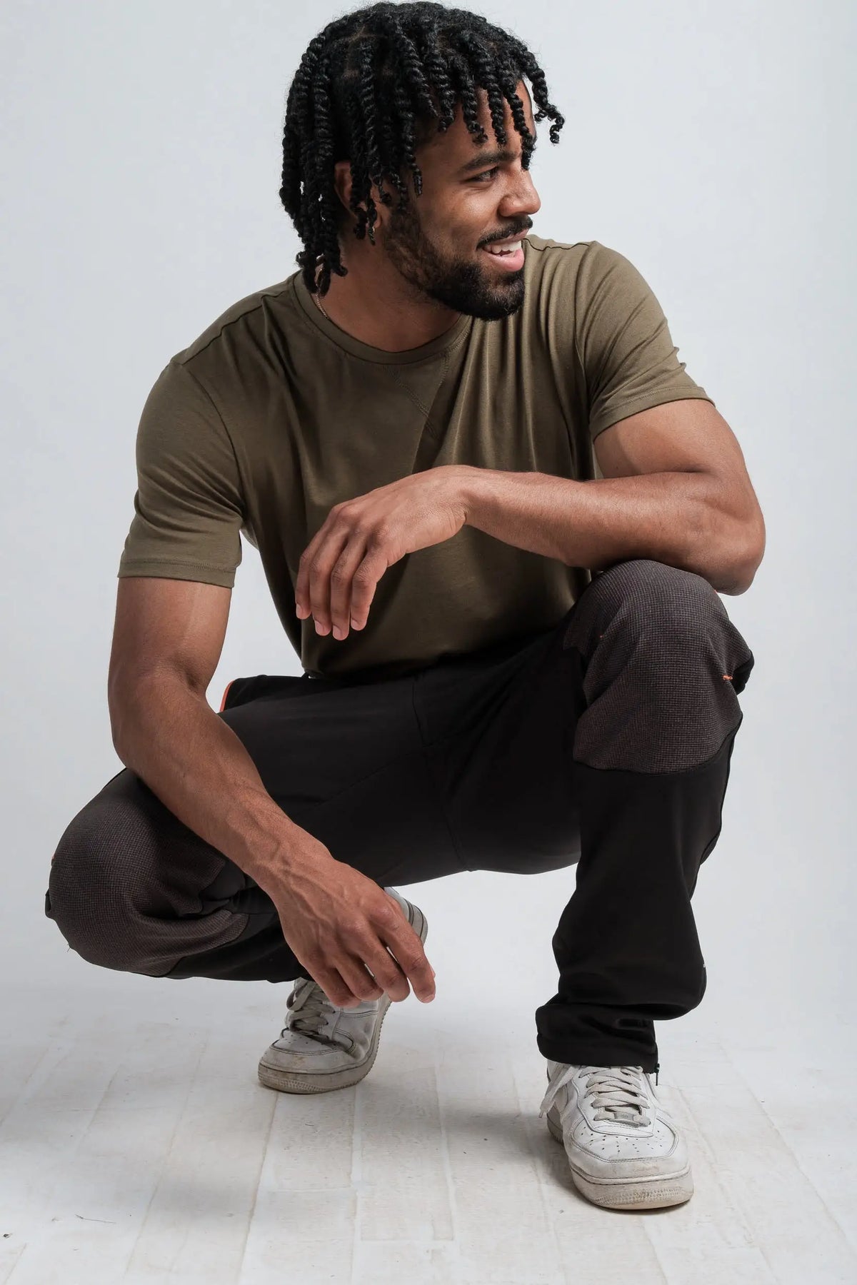 Men's Water Resistant Adventure Pants for Outdoor Activities - Shopthatapp.ca