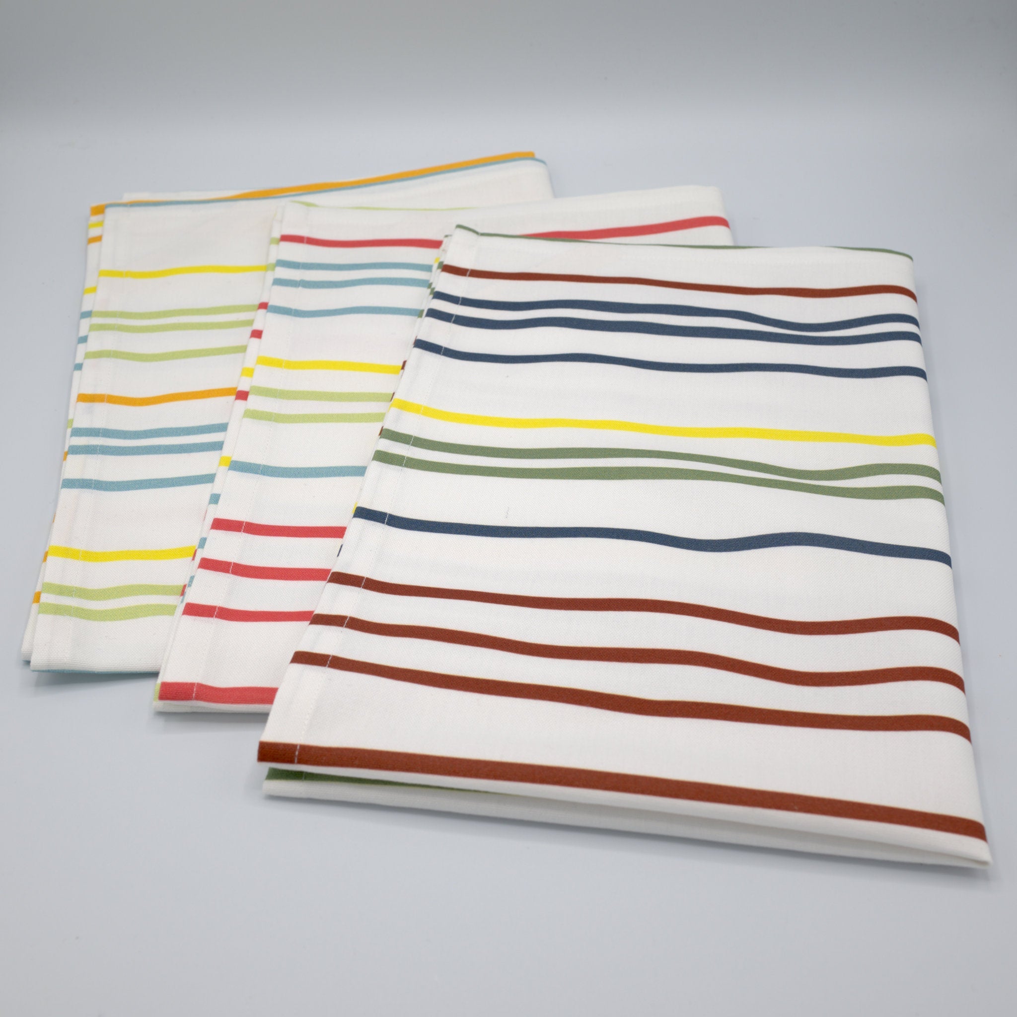 Not Straight-Creased Stripes Towels - Shopthatapp.ca
