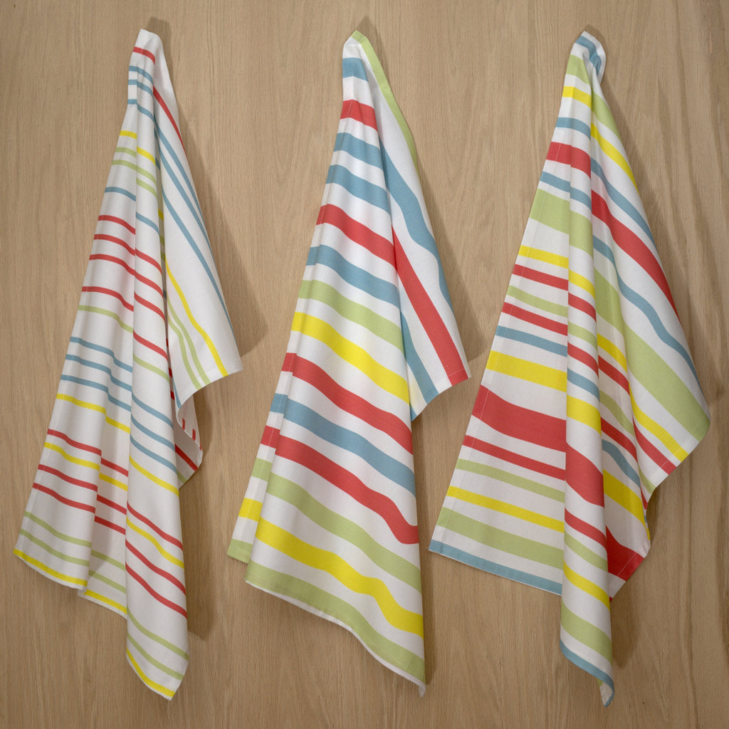 Not Straight-Creased Stripes Towels - Shopthatapp.ca