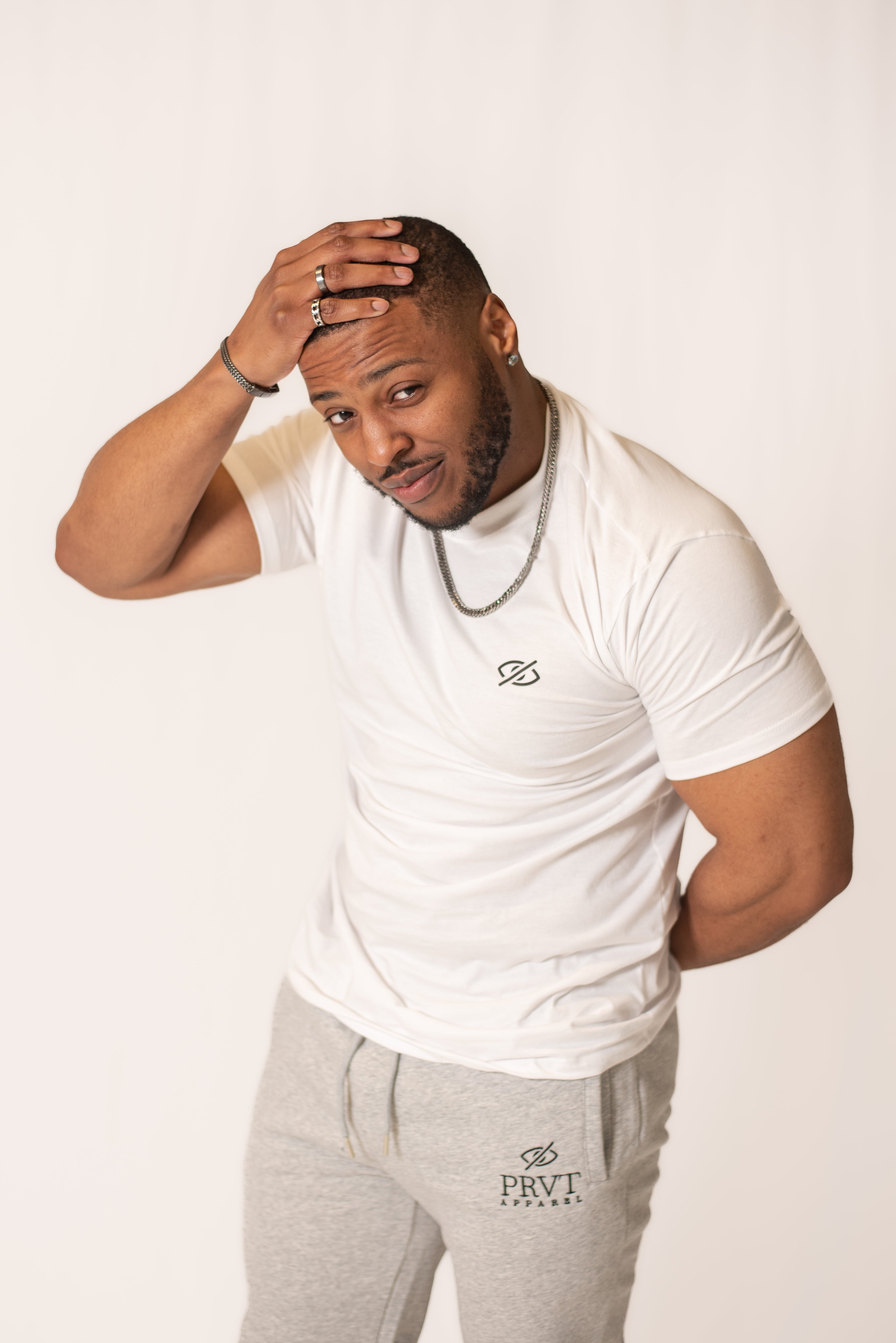 Classic T-shirt for Men - Timeless Comfort and Style - Shopthatapp.ca