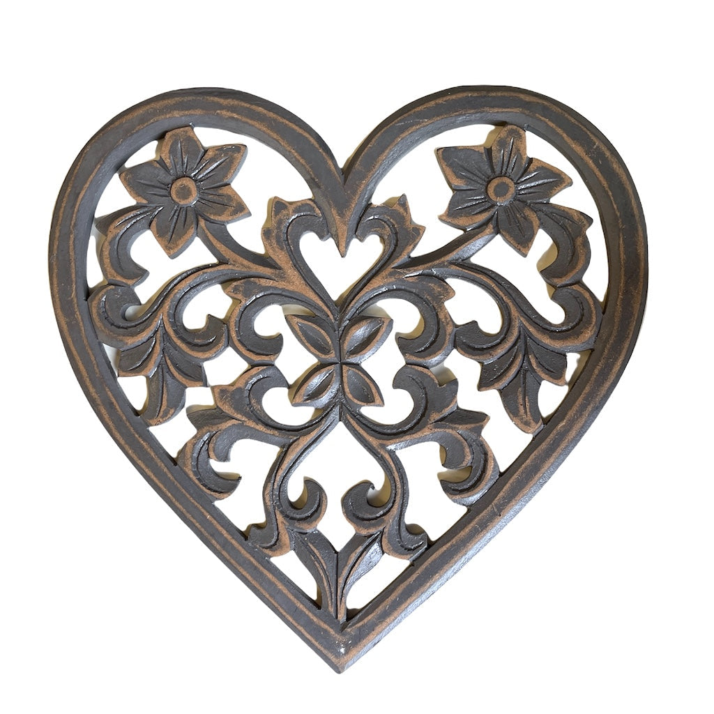 Wooden Carved Heart Decoration for Home Décor - Shopthatapp.ca