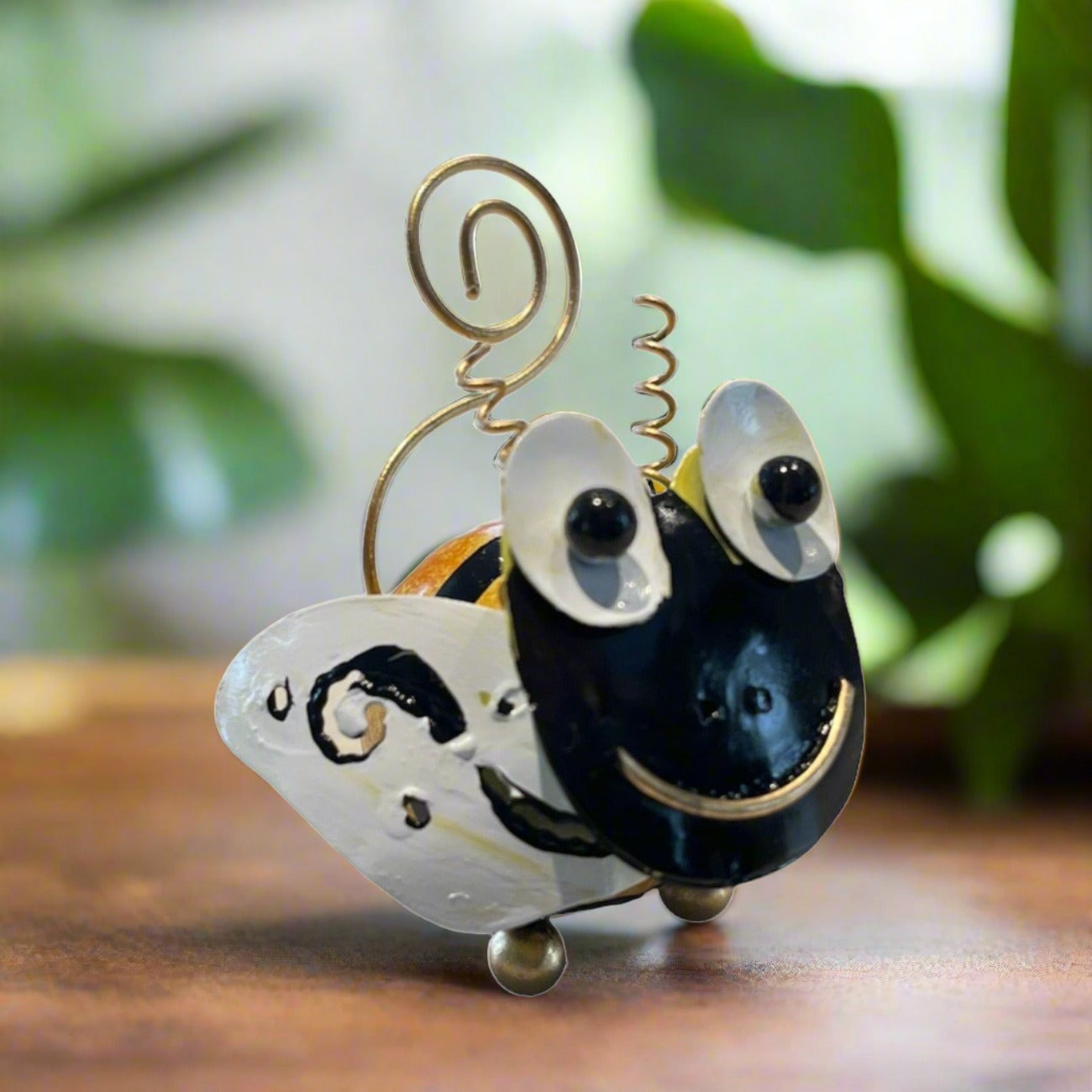 Bumble Bee Card Holder - Shopthatapp.ca
