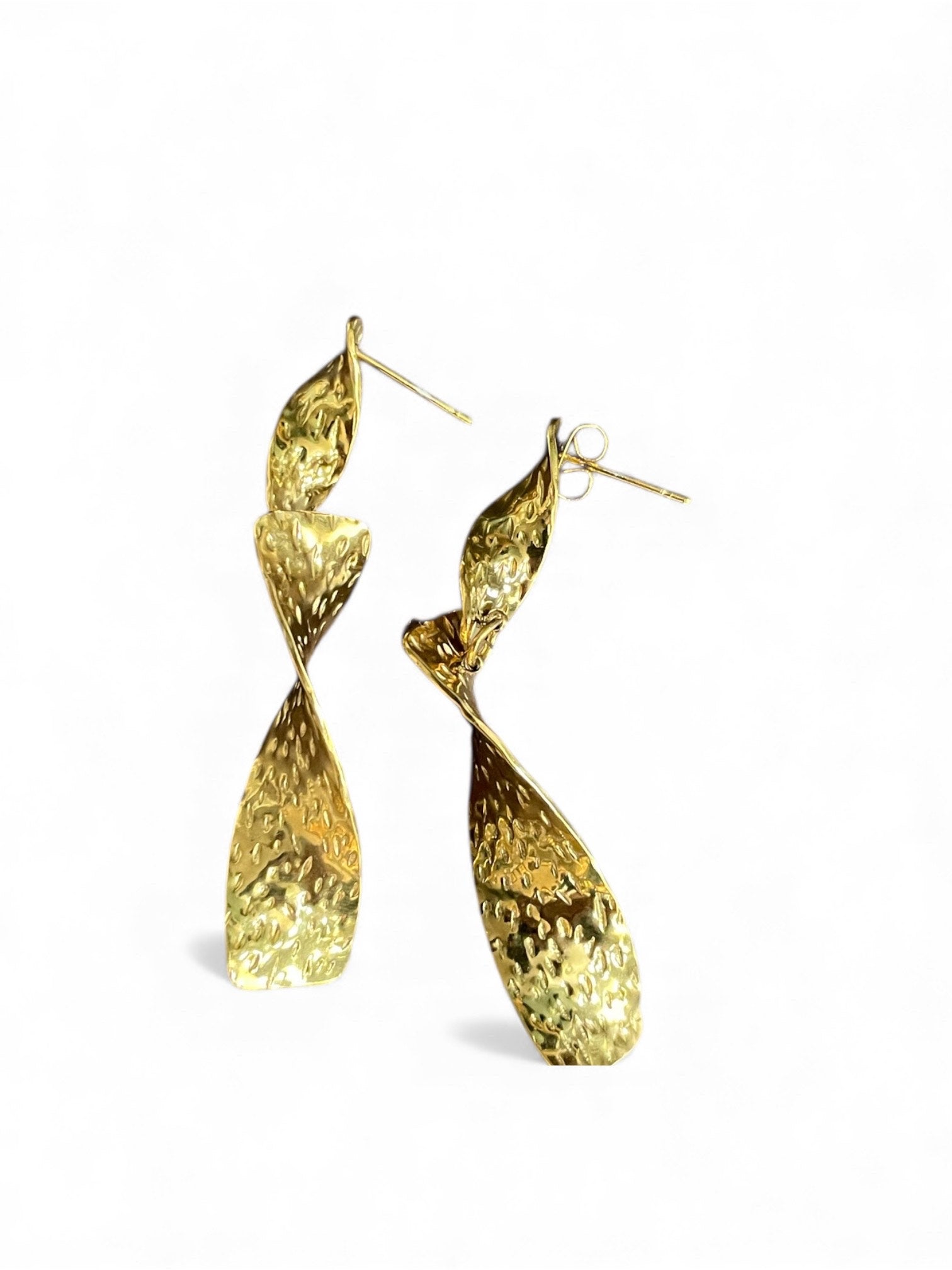 Beaten Metal Twist Earrings - Gold Stainless Steel - Shopthatapp.ca