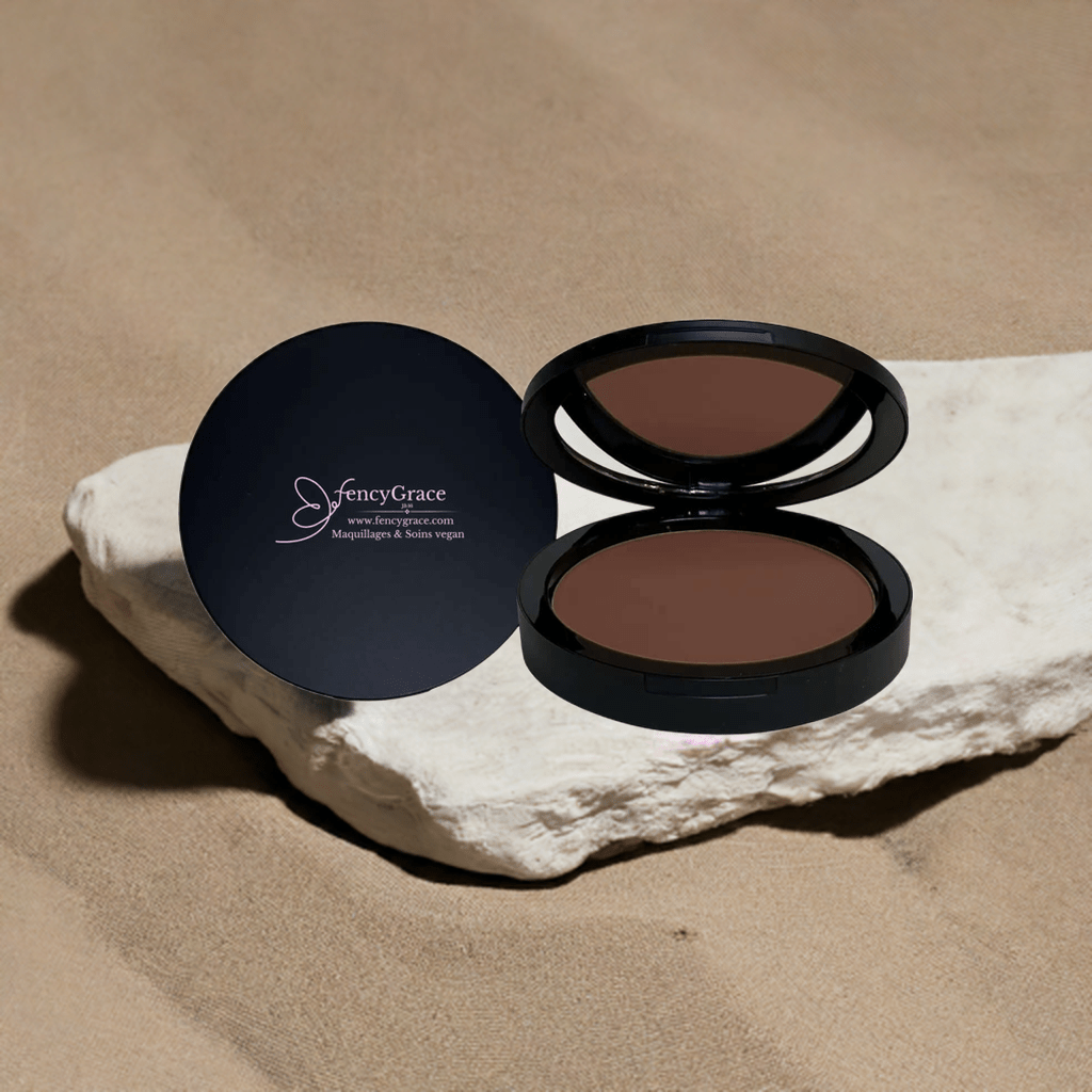 Poudre Compacte Végan FencyGrace 100% Végane - Fig 145 - Shopthatapp.ca