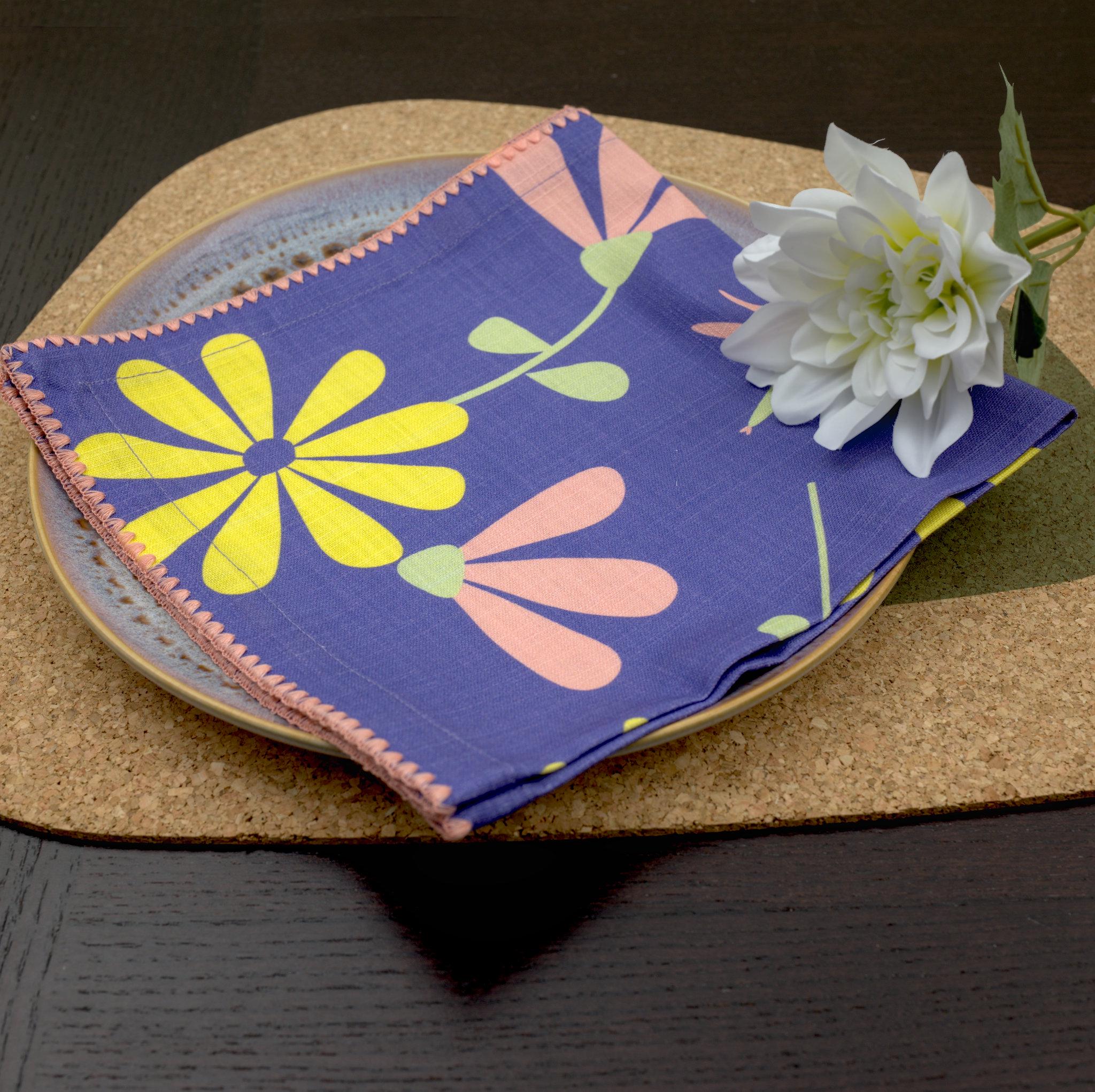 Shy Dragonfly Dinner Napkins (4 Versions) - Shopthatapp.ca