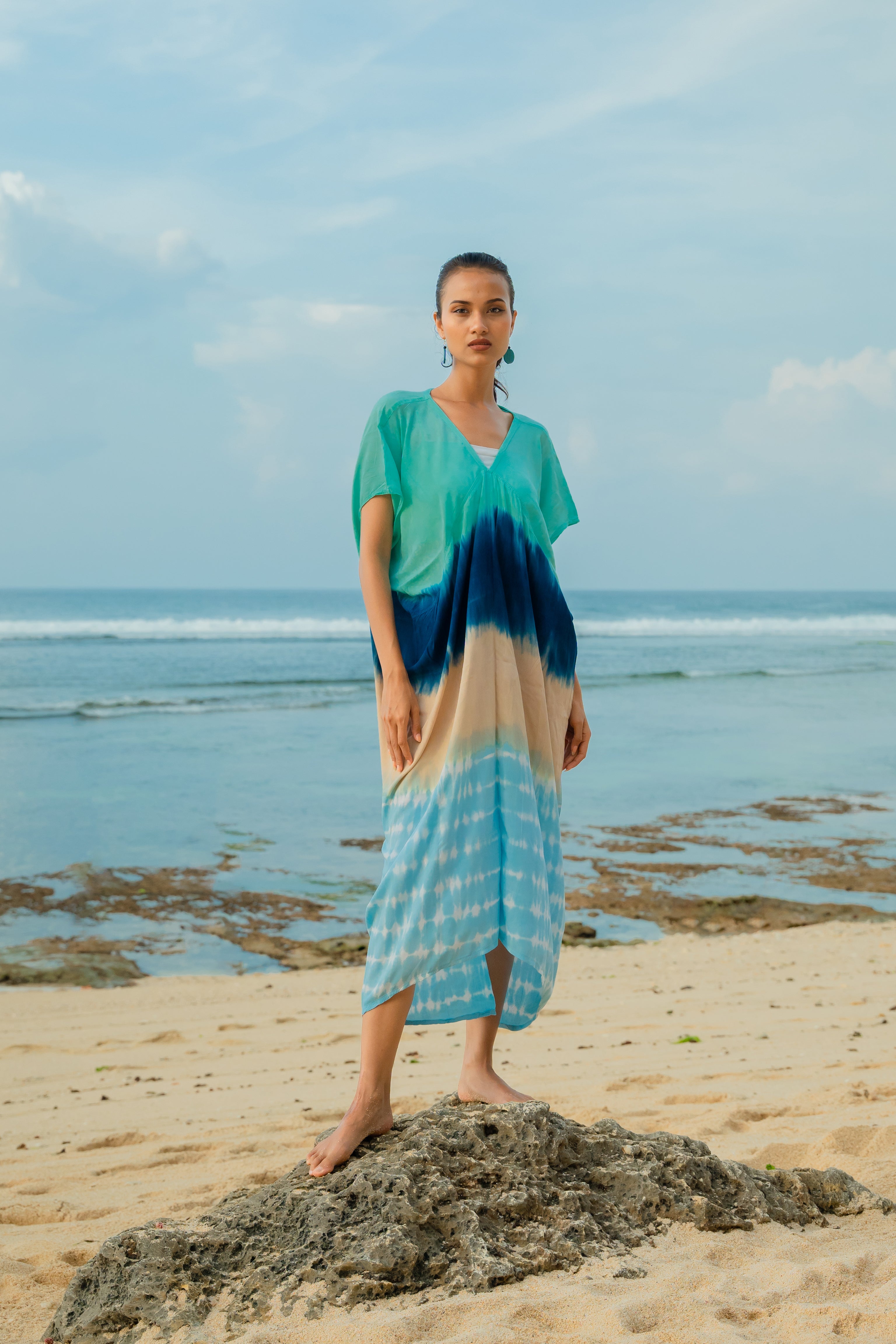 Ombre Striped Kaftan Dress in Blue & Tan for Effortless Style - Shopthatapp.ca