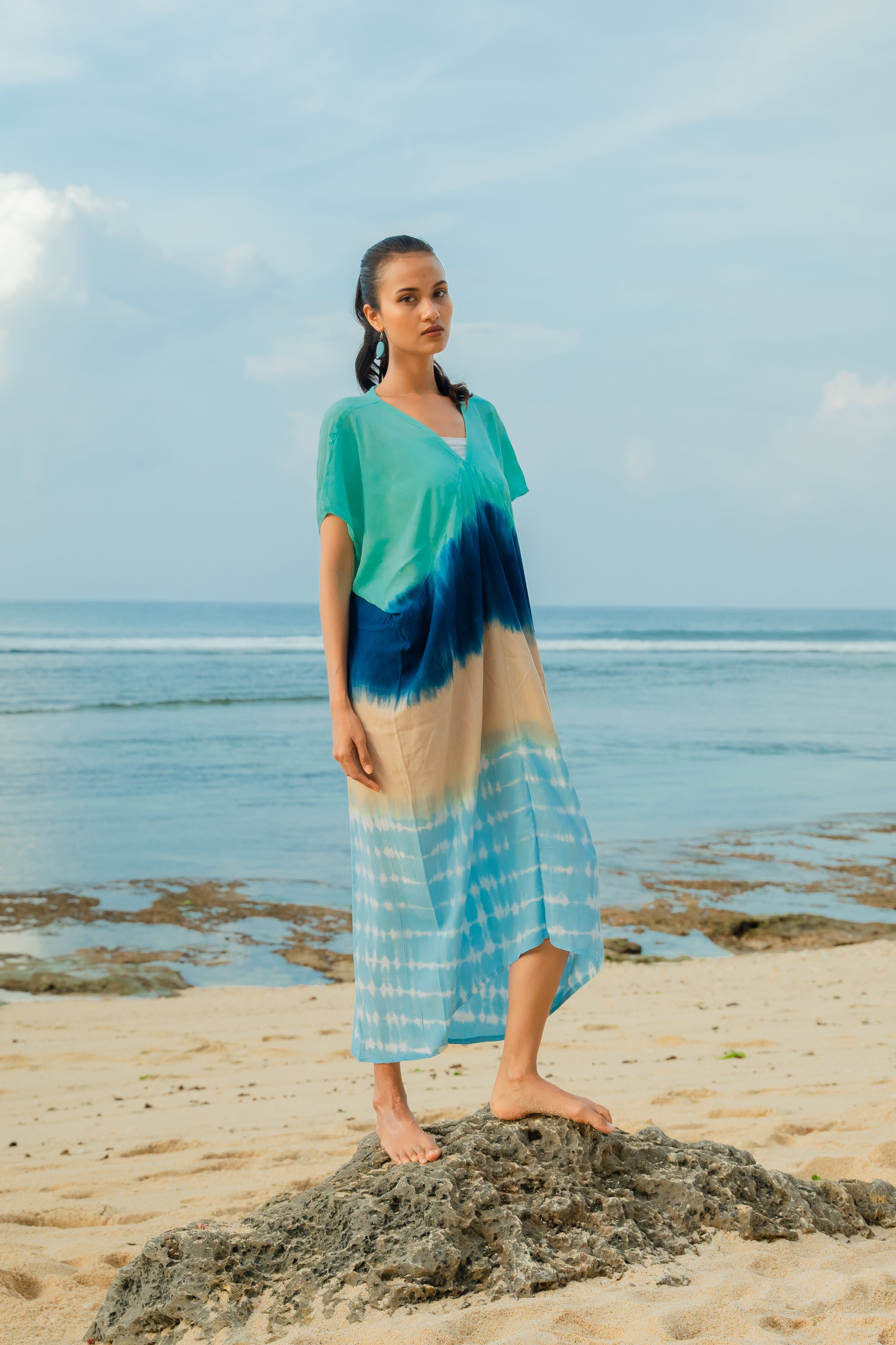 Ombre Striped Kaftan Dress in Blue & Tan for Effortless Style - Shopthatapp.ca