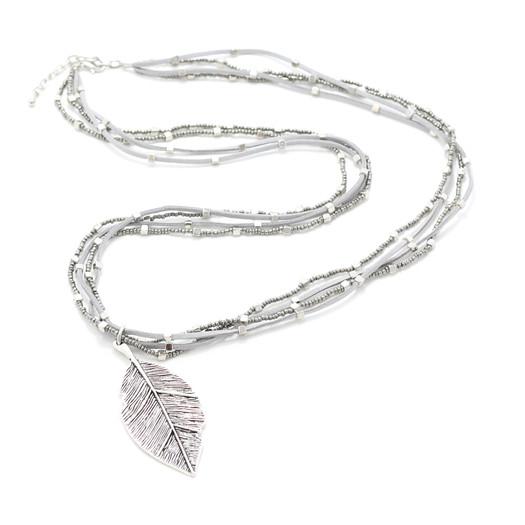 Suede Beaded Necklace with Leaf Pendant - Stylish and Unique Accessory - Shopthatapp.ca