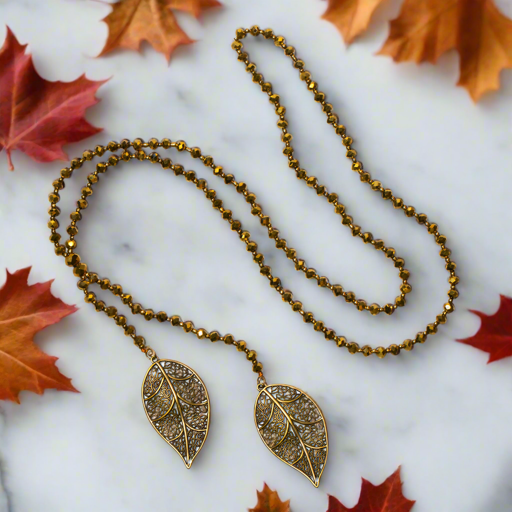 Long Double Leaf Crystal Necklace - Shopthatapp.ca