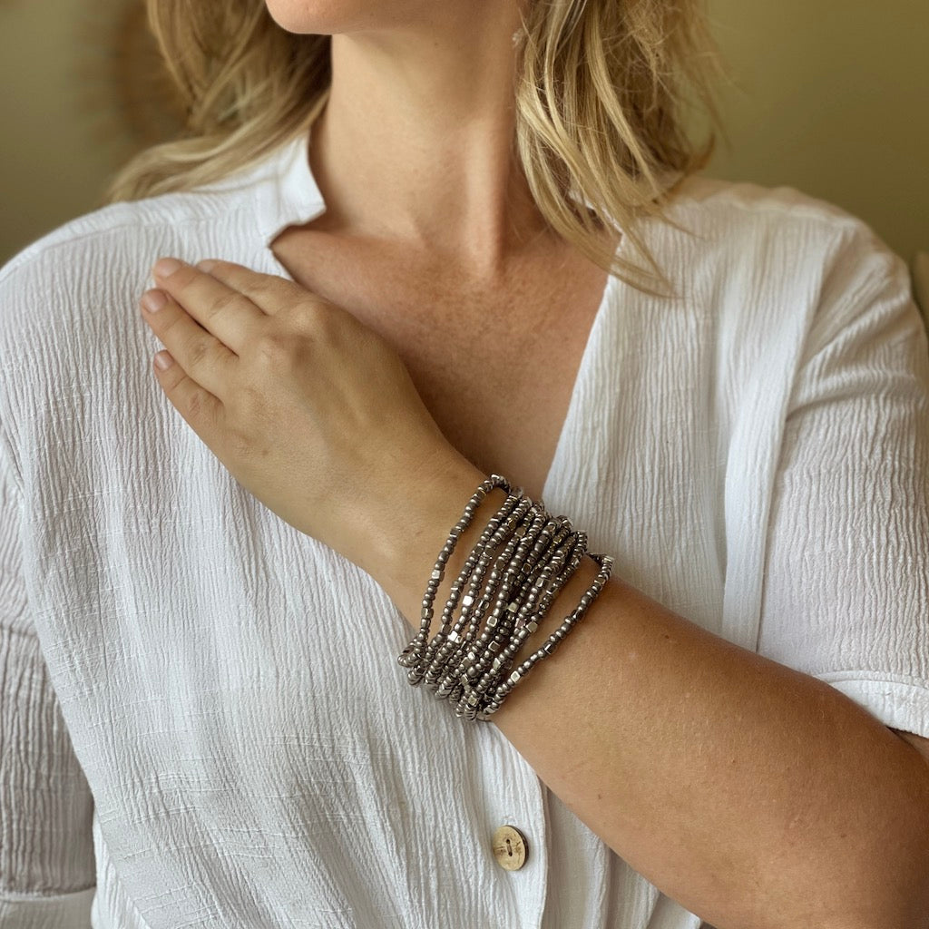 Multi Strand Stretch Cuff - Shopthatapp.ca