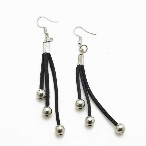 Suede Earrings with Silver Balls for Trendy Style - Shopthatapp.ca