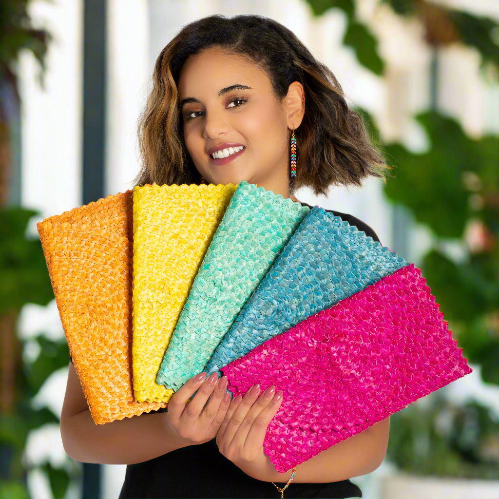 Pandan Leaf Clutch Purse - Pink - Shopthatapp.ca