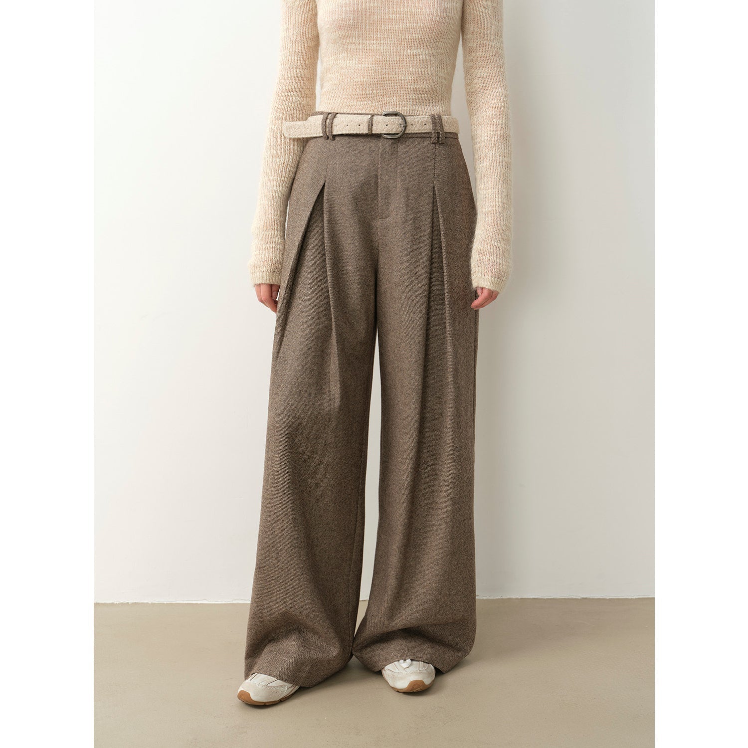 City Stroll Wool-Blend Wide-Leg Trousers - Casual and Relaxed Double-Pleated Design