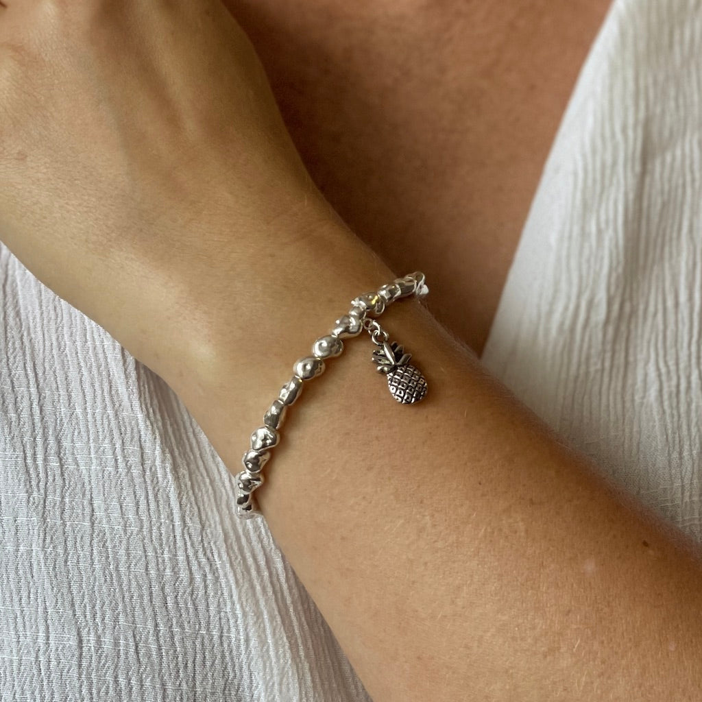 Pineapple Charm Bracelet Silver Plate - Stylish Nugget Design - Shopthatapp.ca