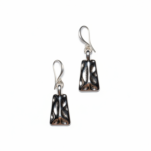 Beaten Earrings in Silver Plate - Elegant Silver Plated Beaten Earrings - Shopthatapp.ca