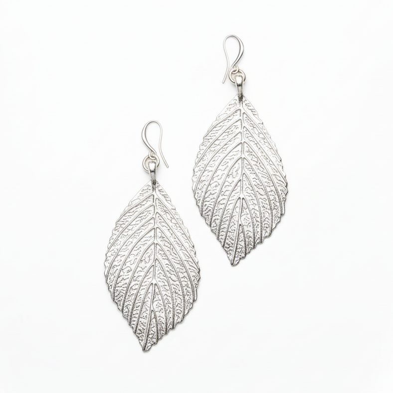 Large Leaf Earrings Silver Plate - Elegant Nature-Inspired Jewelry - Shopthatapp.ca