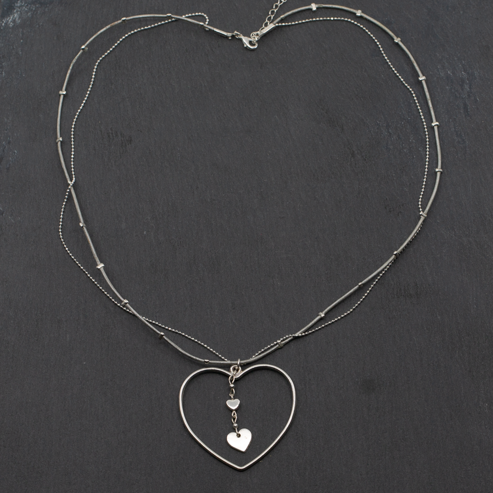 Open Heart Necklace Silver Plate with Heart Drop Charms - Shopthatapp.ca