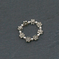 Elasticated Flower Ring Silver Plate – Elegant Floral Accessory - Shopthatapp.ca