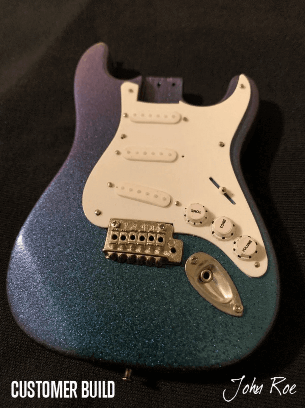 Miniature Guitar MODEL KIT - Fender™ Telecaster™ - BUILD YOUR OWN - Officially Licensed - Www.Shopthatapp.ca