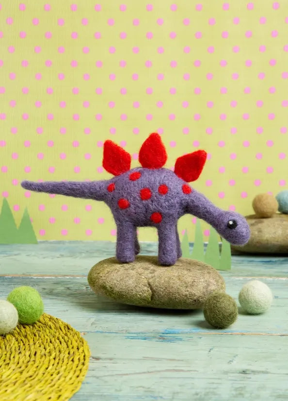 Hawthorn Handmade Stegosaurus Mini Felting Kit - Shopthatapp.ca