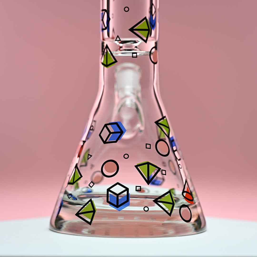 Shapes (18″) Traditional Style Beaker Bong