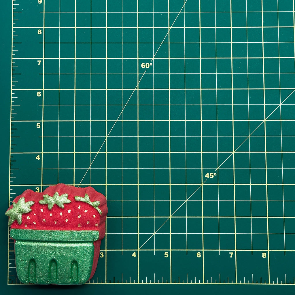 Strawberry Basket - Shopthatapp.ca