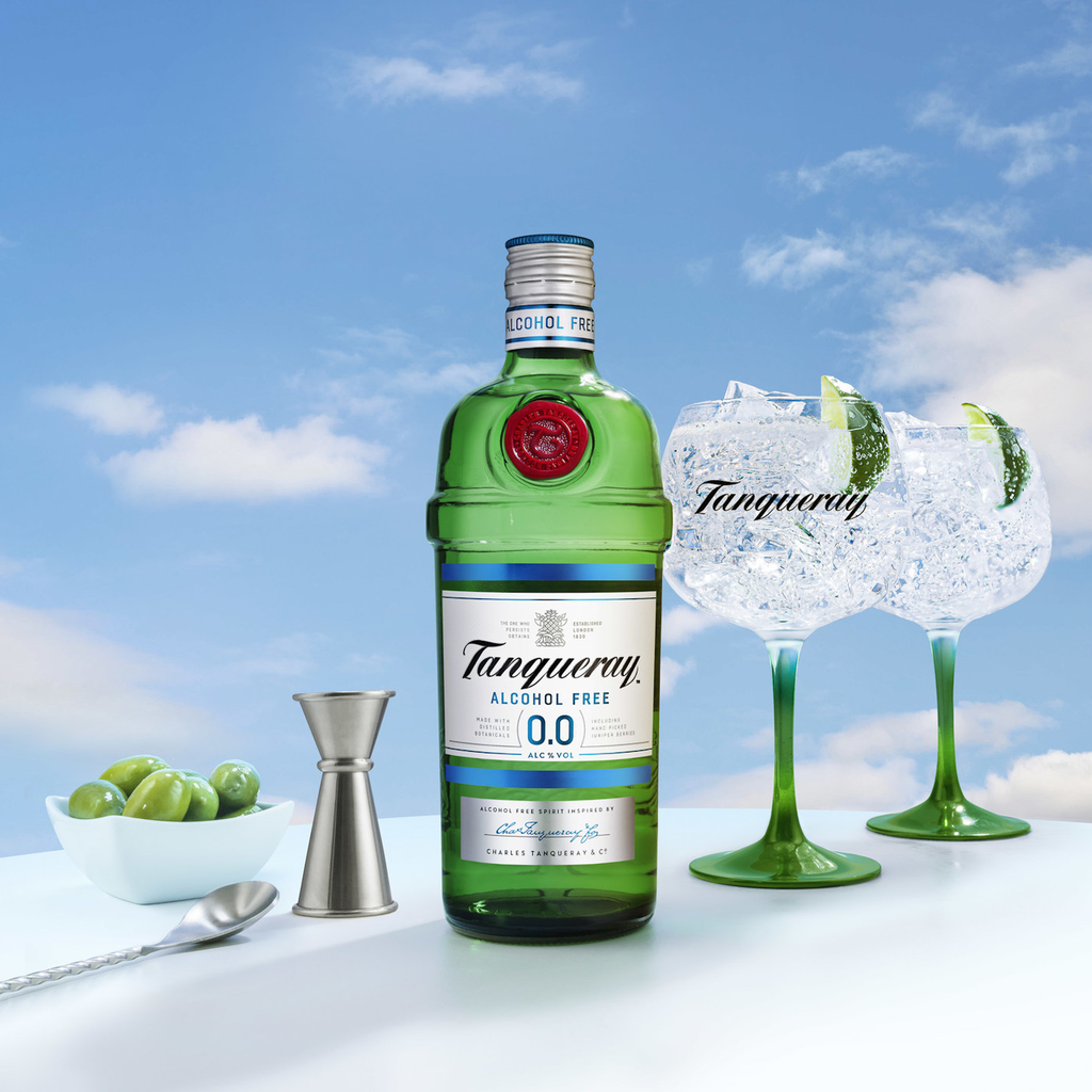 Tanqueray Non-Alcoholic Gin 0.0 - Experience Distinctive Flavor Without Alcohol