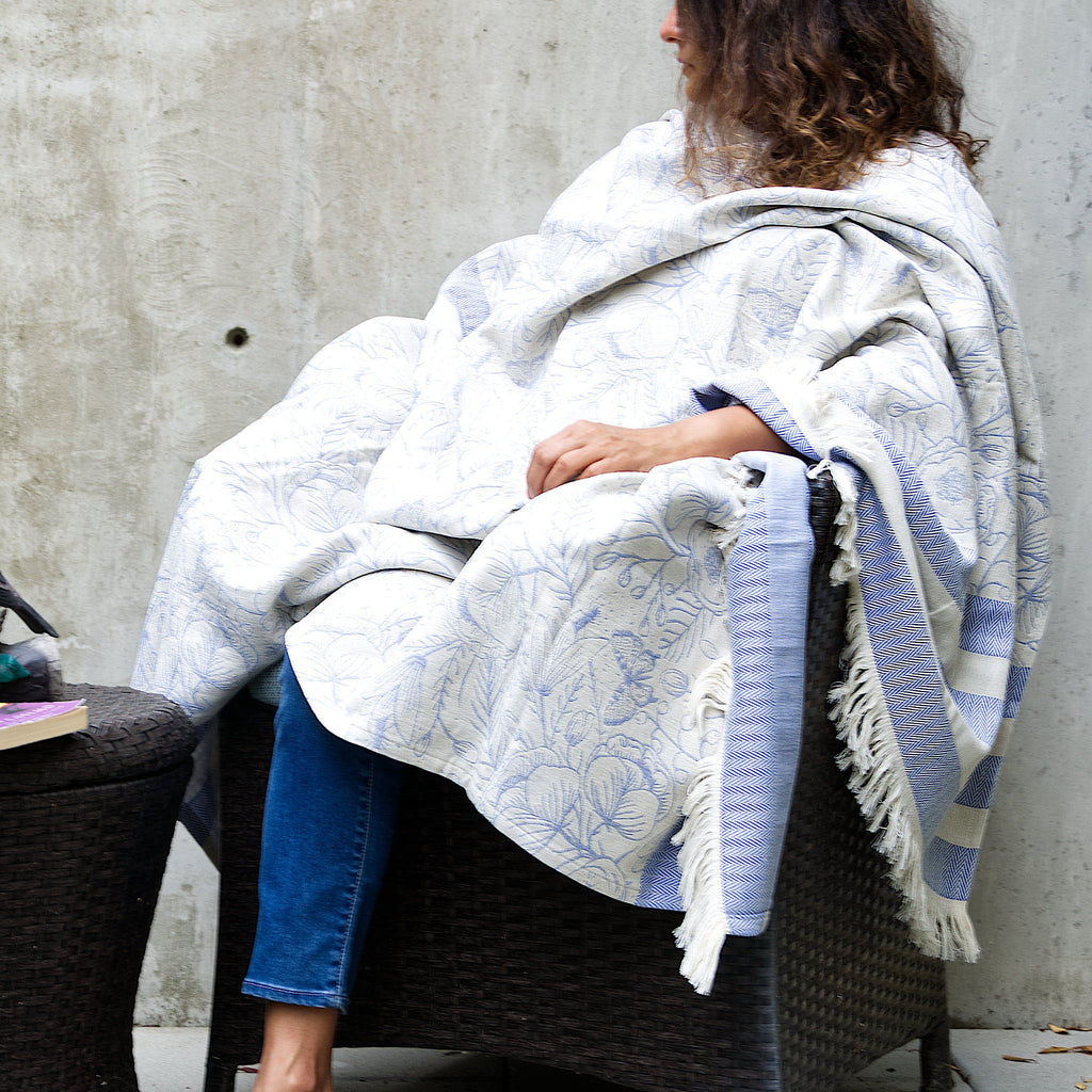 Reversible & Wearable Garden Throw (3 Colors) - Shopthatapp.ca