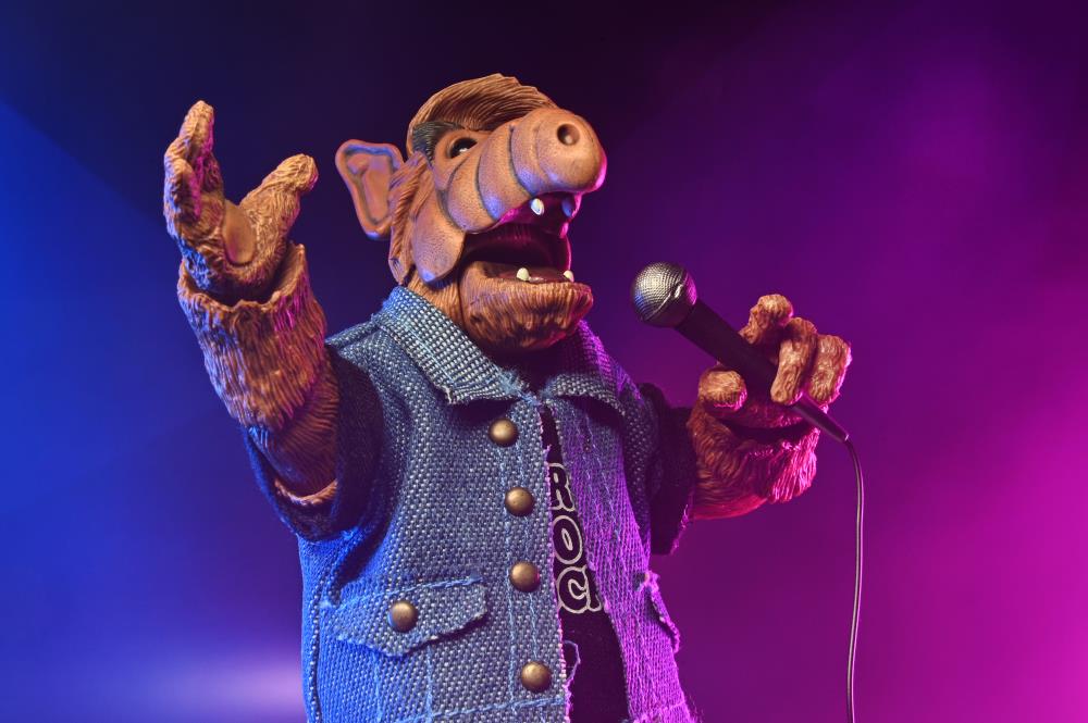 ALF Ultimate Born to Rock ALF Action Figure - Www.Shopthatapp.ca