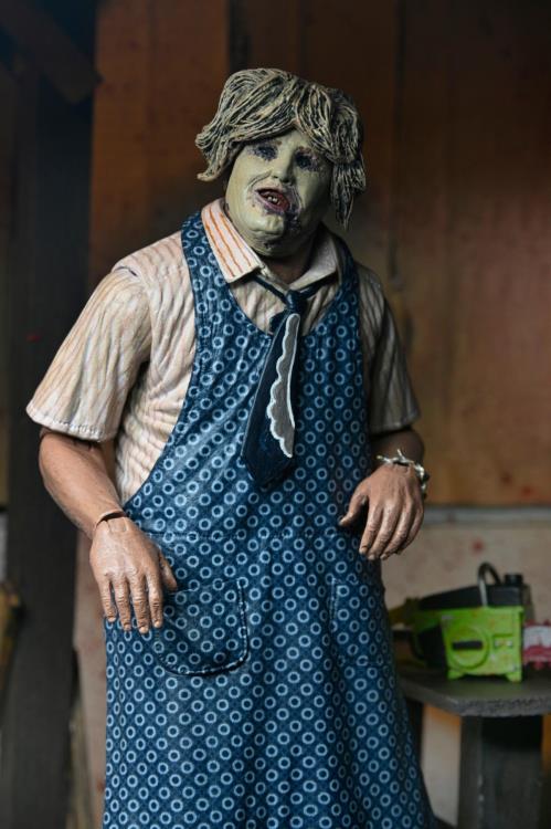 The Texas Chainsaw Massacre Ultimate 50th Anniversary Leatherface - Www.Shopthatapp.ca