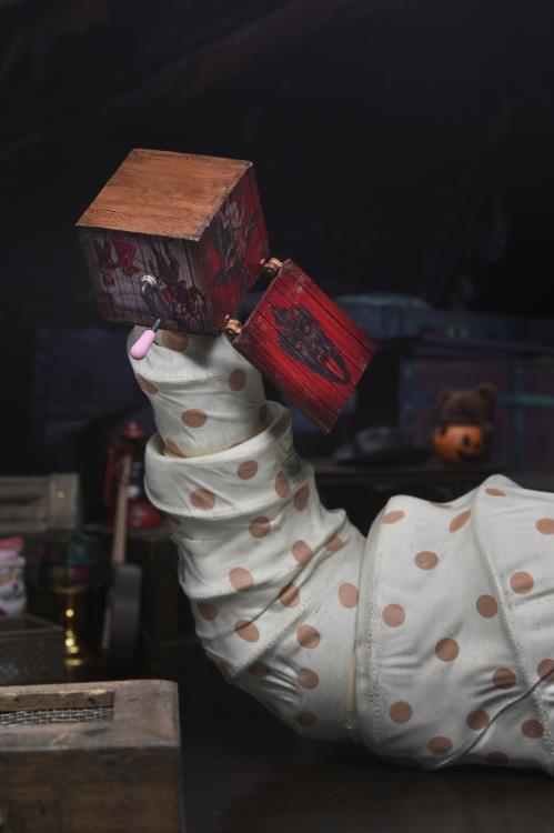 Krampus (2015) Der Klown Deluxe - Www.Shopthatapp.ca