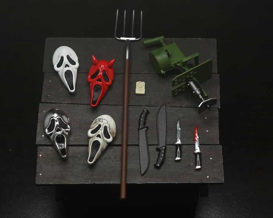 Ghost Face Inferno Ultimate Action Figure - Www.Shopthatapp.ca