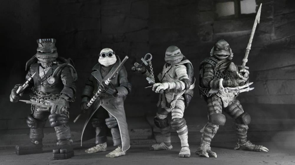 Universal Monsters x Teenage Mutant Ninja Turtles Turtles (Black & White) Action Figure 4-Pack - Www.Shopthatapp.ca