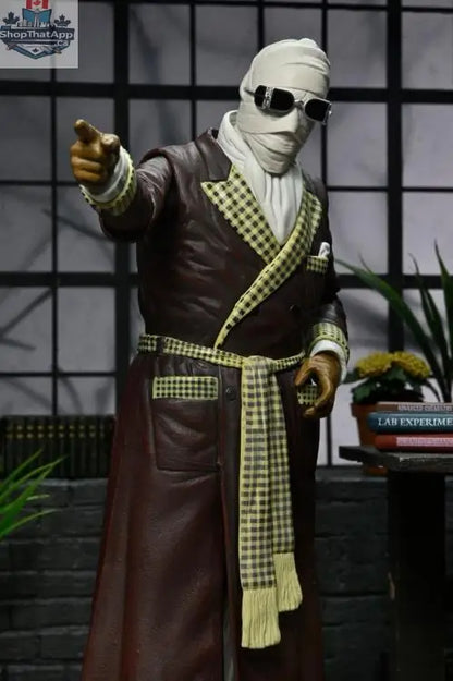 Toy Snowman Universal Monsters Invisible Man action figure in ultimate Kemp House color version, detailed collectible toy with iconic design.