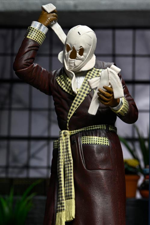 Universal Monsters Ultimate Invisible Man "Kemp House" - Color Ver - Www.Shopthatapp.ca