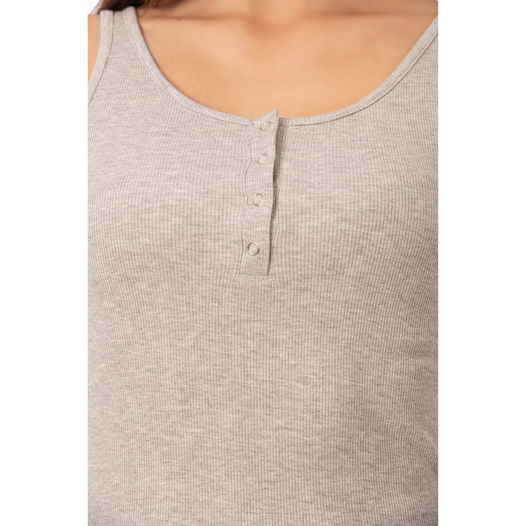 Women's Ribbed Cotton Tank Top with Snap-Button Detail for Stylish Comfort - Shopthatapp.ca