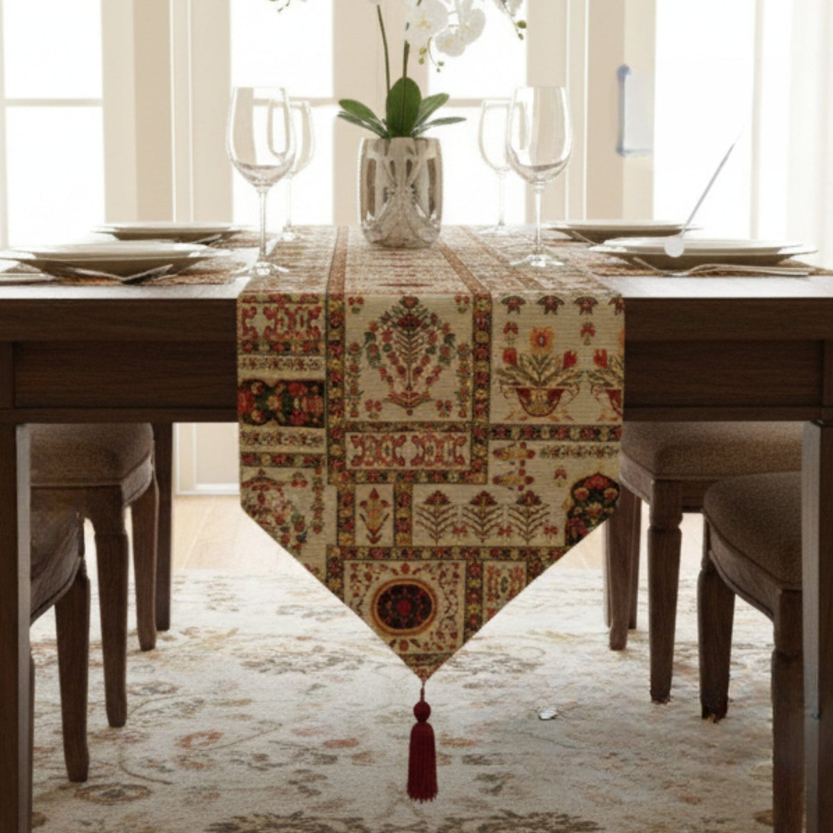 DaDalogy Bedding Cottage Mughal Floral Woven Tapestry Table Runner, Light Fleur White Botanical Vintage (18196)--www.Shopthatapp.ca-DaDalogy Bedding Collection