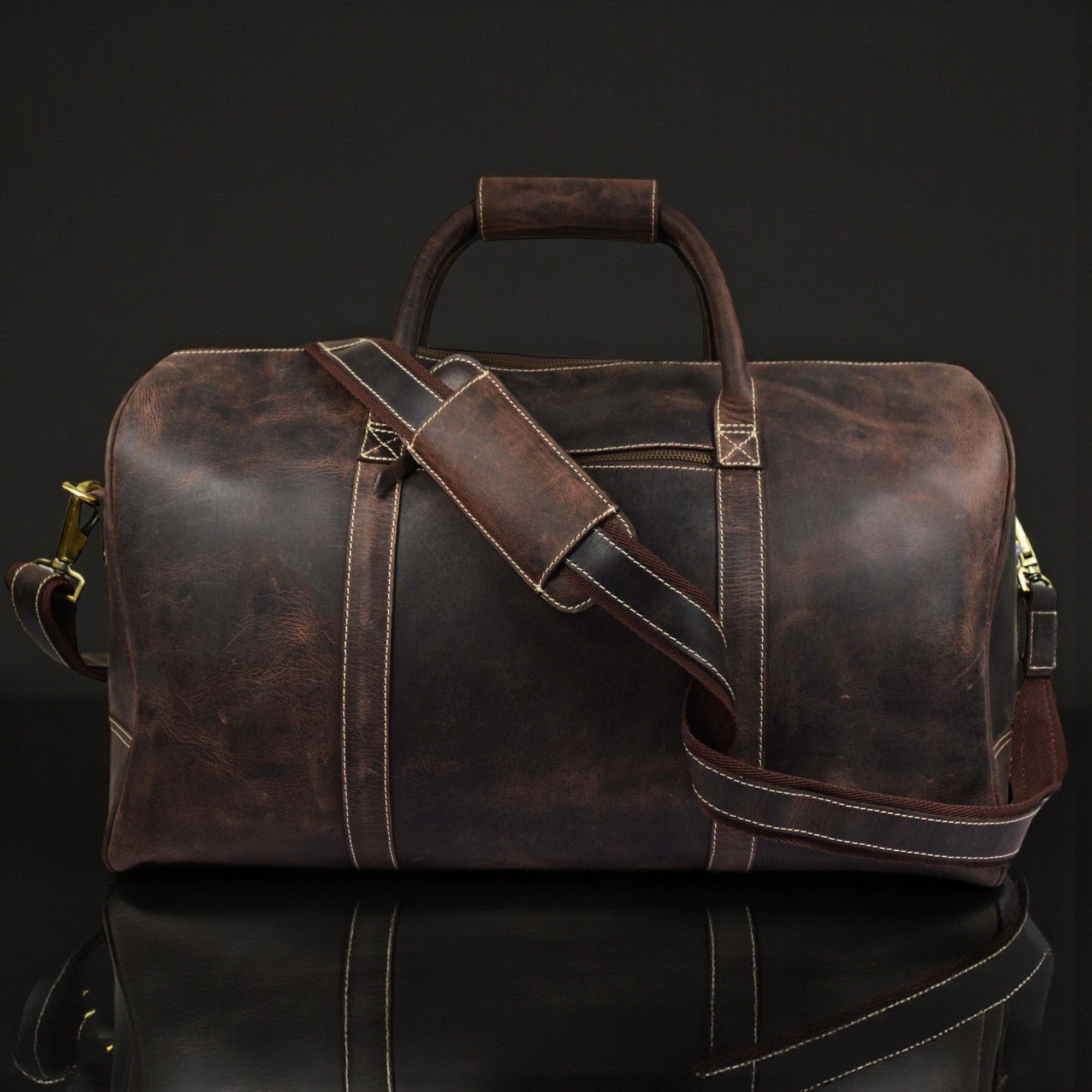 The Wayfarer Bag - Brown Classic Full-Grain Leather Duffle Bag - Www.Shopthatapp.ca