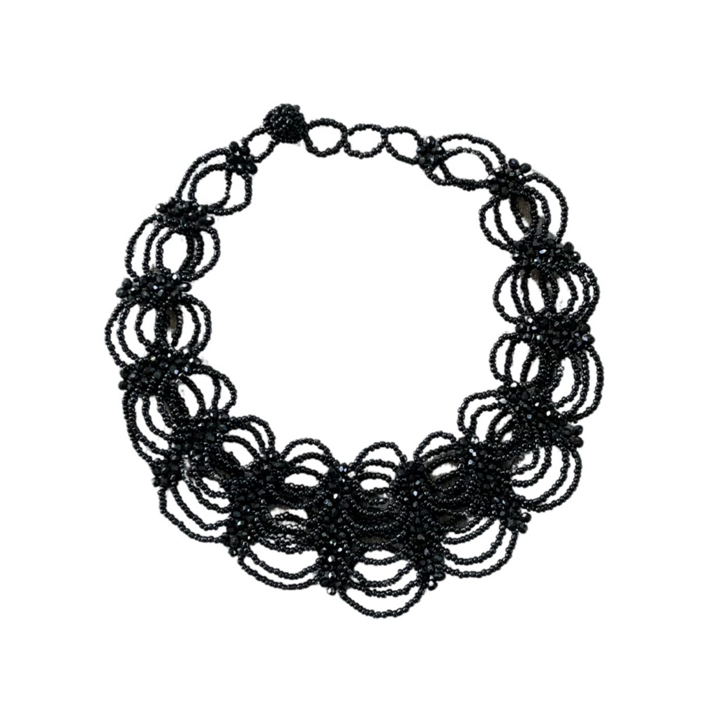 Scalloped Collar Necklace - Shopthatapp.ca