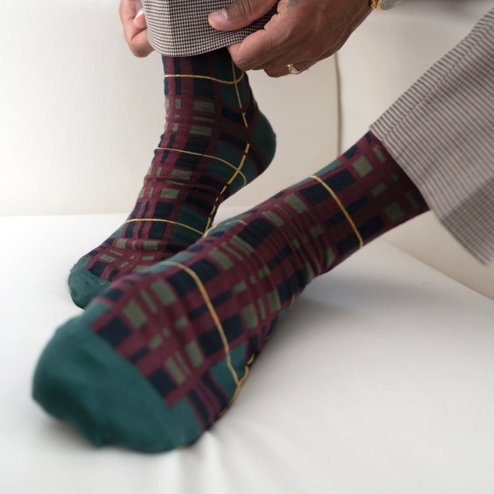 Scottish Green Checkered Fabric for Stylish Home Décor and Fashion - Shopthatapp.ca