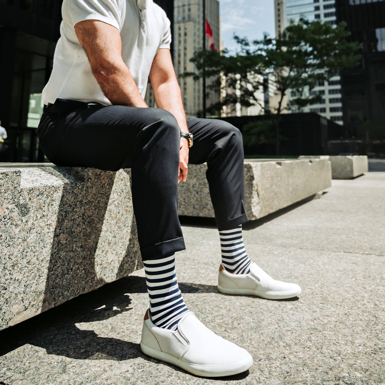 Blue and White Stripes - Shopthatapp.ca