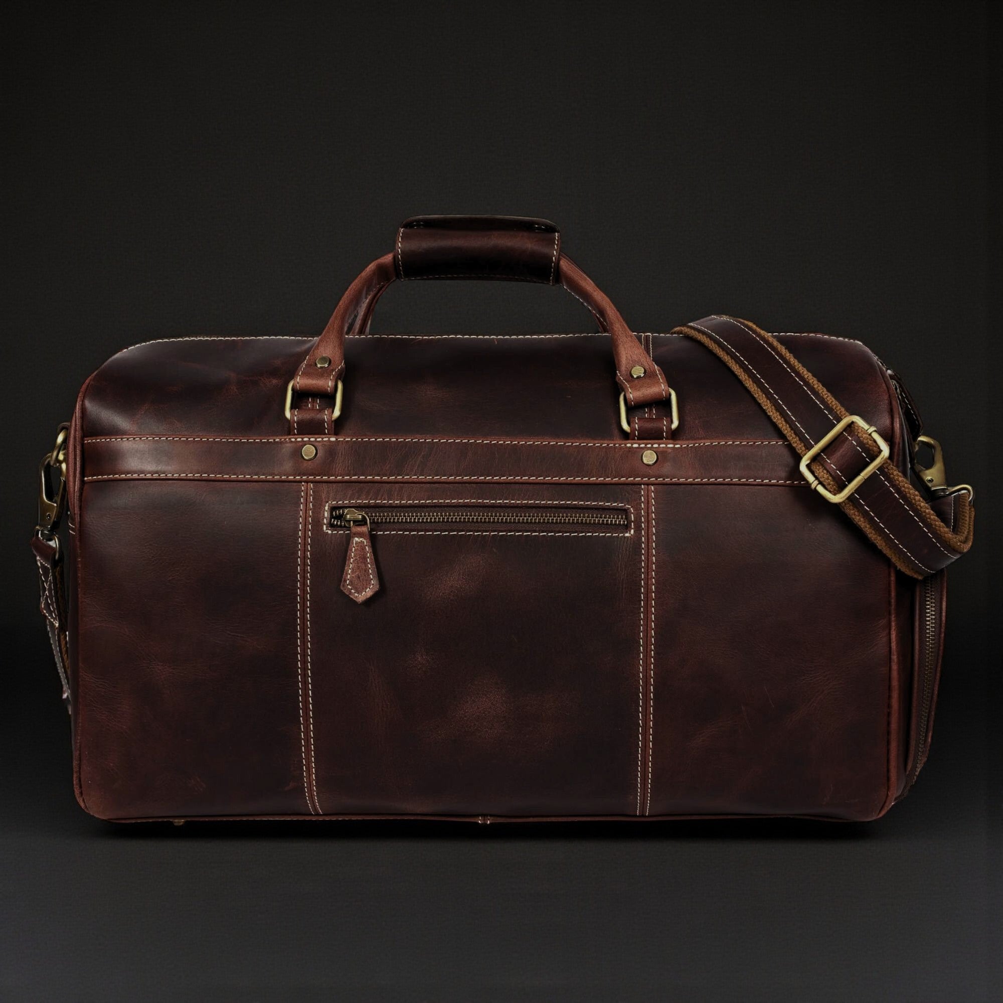 The Voyager Duffle - Brown Full-Grain Distressed Leather Duffle Bag - Www.Shopthatapp.ca