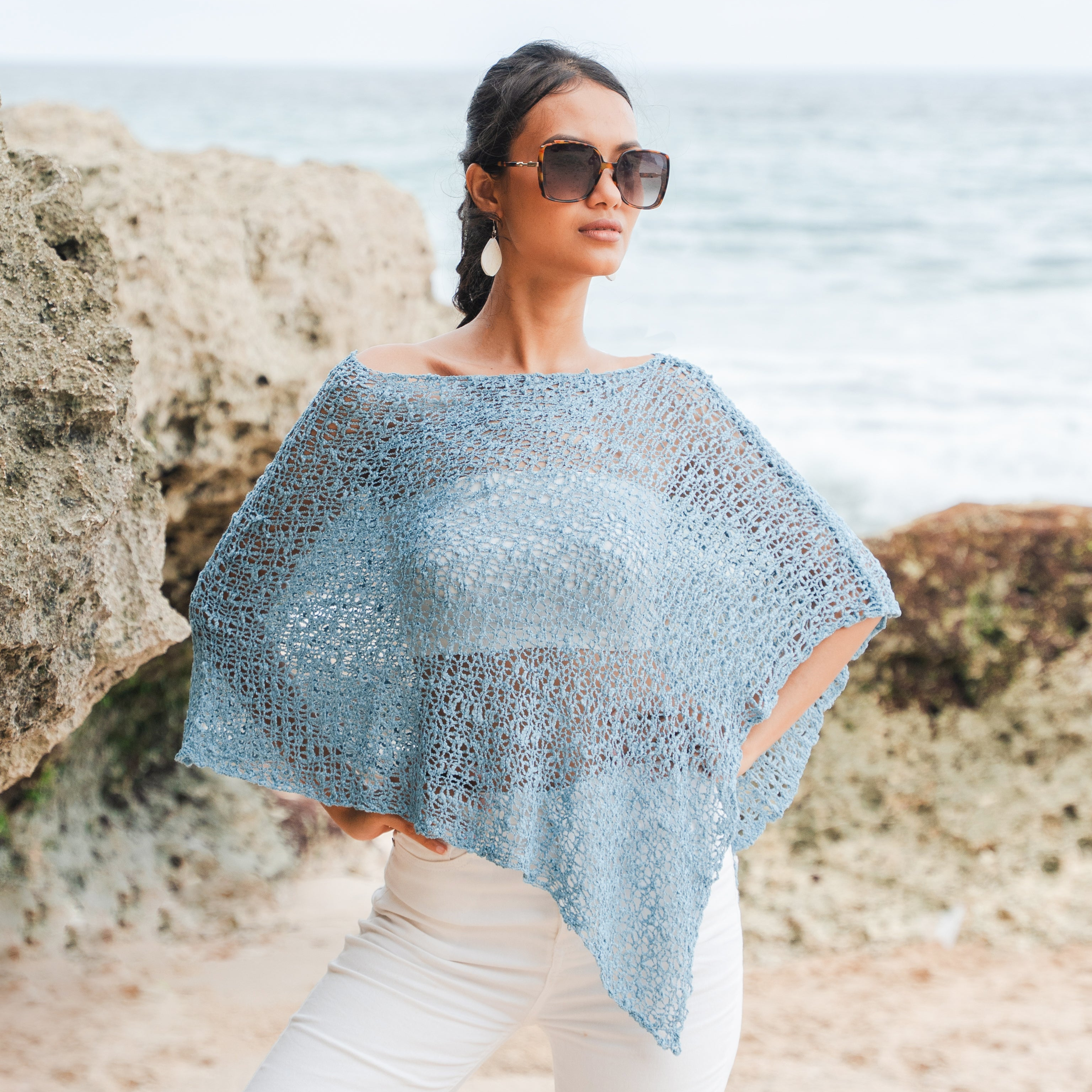 Short Popcorn Knit Poncho - Sky Blue - Shopthatapp.ca