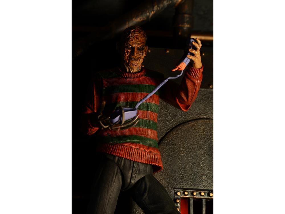 A Nightmare On Elm Street Ultimate Freddy Krueger - Www.Shopthatapp.ca