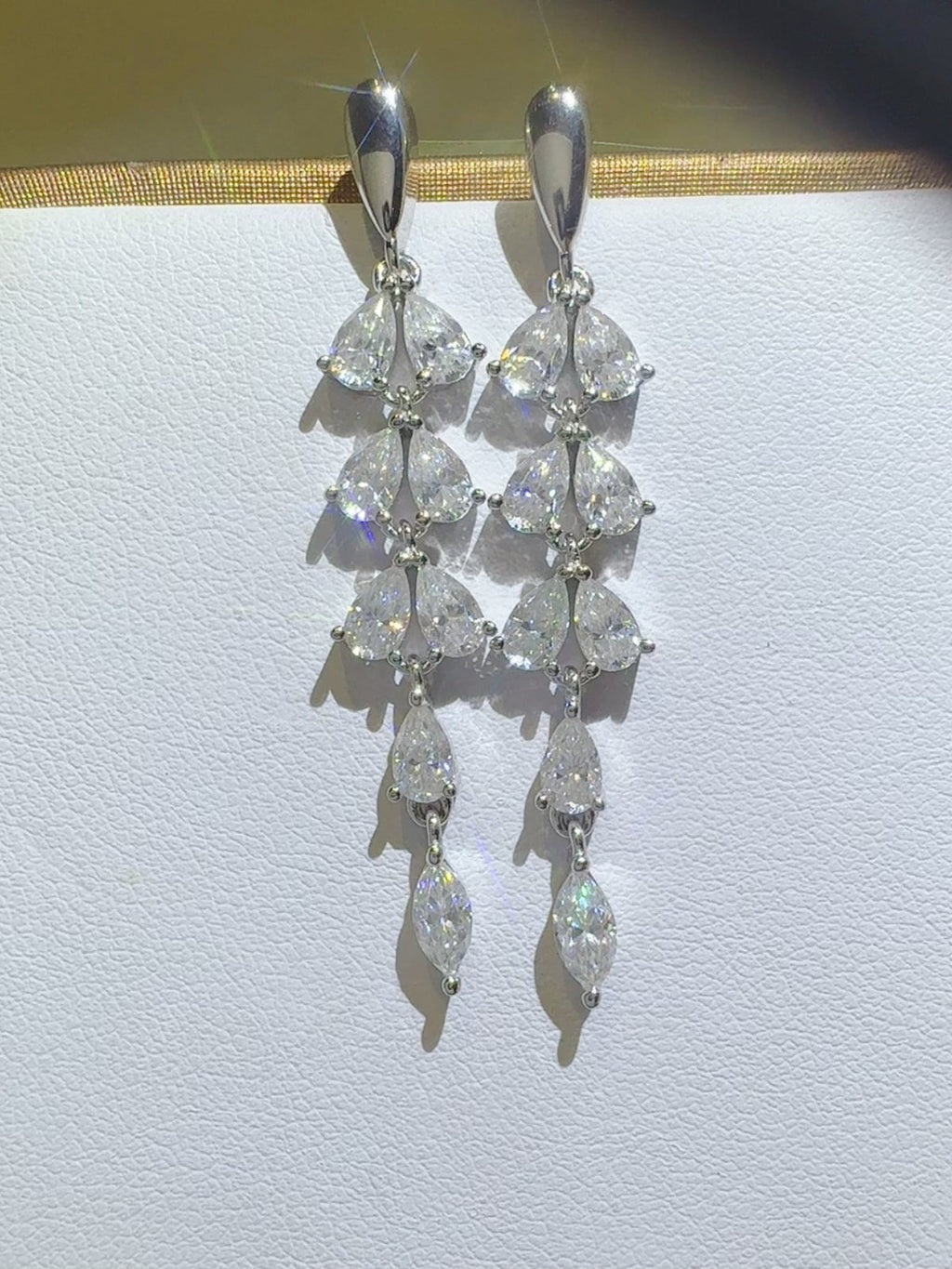 6 Carat Moissanite Earrings in 925 Sterling Silver Bar Design - Shopthatapp.ca