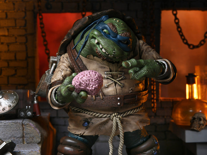 Universal Monsters x Teenage Mutant Ninja Turtles Ultimate Leonardo as The Hunchback - Www.Shopthatapp.ca