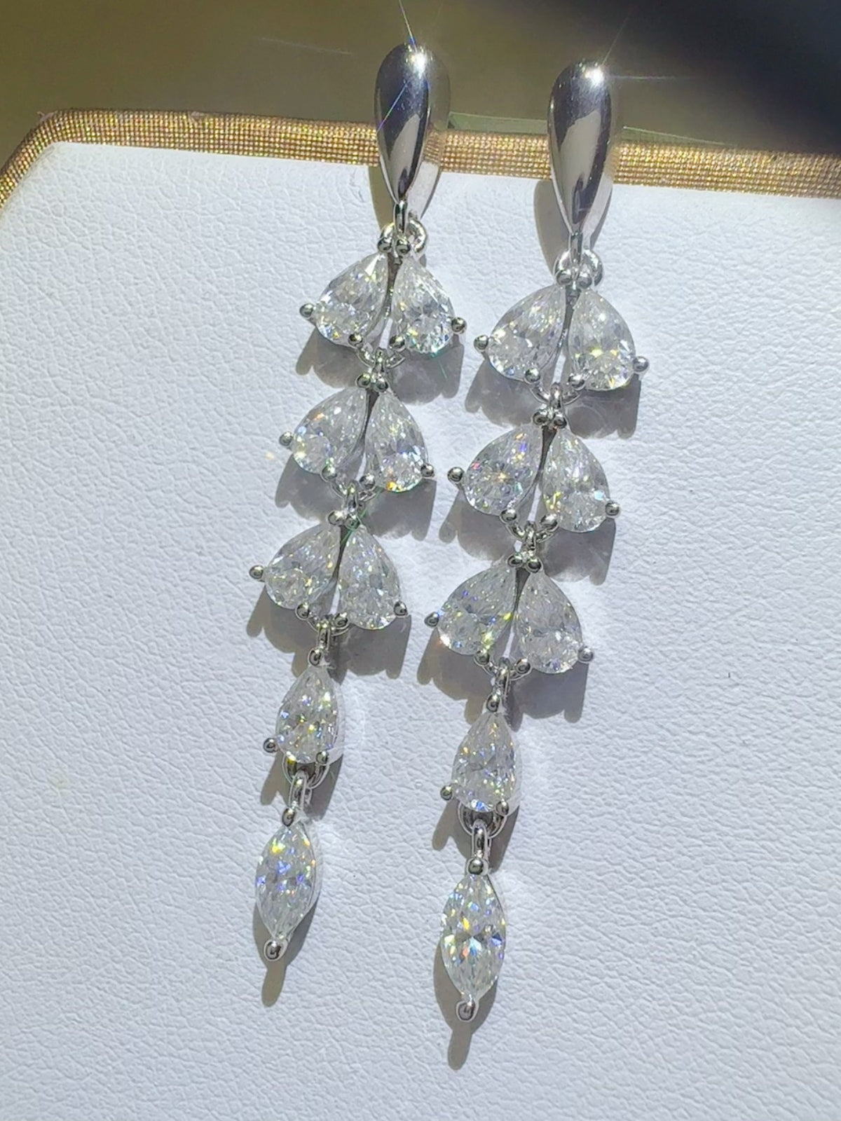 6 Carat Moissanite Earrings in 925 Sterling Silver Bar Design - Shopthatapp.ca